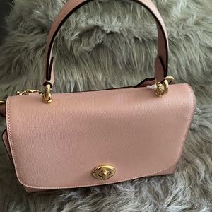 Coach Tilly top handle pink